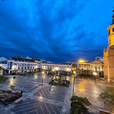 Апартаменты Blanco Y Anil Plaza Вальдепеньяс Экстерьер фото